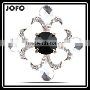 Factory Sale Square Shape Decorative Brooch thumbnail-1