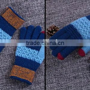 Wholesale Contrast Color Touch Sreen Gloves For Lifestyle With 2 Conductive Fiber Fingertips thumbnail-5