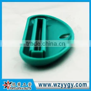 2013 NEW China Cute Plastic Toothpaste Squeezer Device thumbnail-1