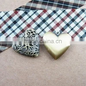 27mm Filigree Cage Locket Pendant Antiqued Bronze Brass Heart Shape Photo Locket Pendant Charm DIY Supplies 1131003 thumbnail-1