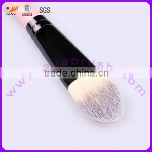 Foundation/Mask/Makeup Brush With Aluminium Ferrule and Tripled Color Synthetic Hair thumbnail-1