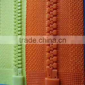 Plastic Zipper for Girl Dress Zippers Wholesale thumbnail-1