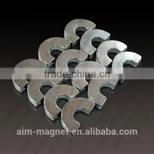 Neodymium Horseshoe Magnet thumbnail-1