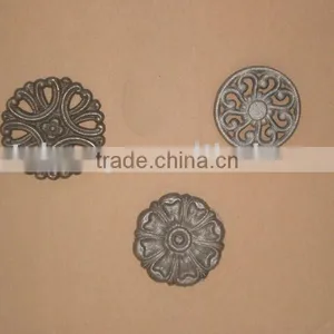 Good Quality Wrought Iron & Cast Iron Decorated Gate Components thumbnail-1