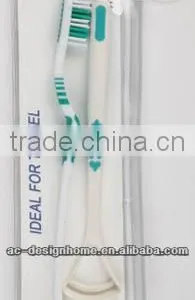 GREEN 2 PCS PLASTIC TOOTHBRUSH AND TONGUE CLEANER SET thumbnail-1