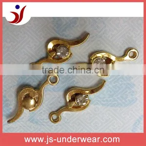 Fashion Underwear Gold Stylish Pearl Pendant Garment Accessory thumbnail-1