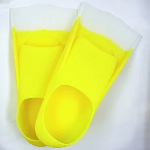 Free Sample Nontoxic Silicone Webbed Feet for Water Sport Use Swimming Accessories thumbnail-3