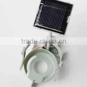 Solar "Can" Motor Robot thumbnail-2