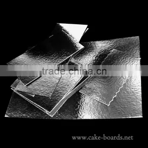 Patisserie Cake Boards in Silver thumbnail-1