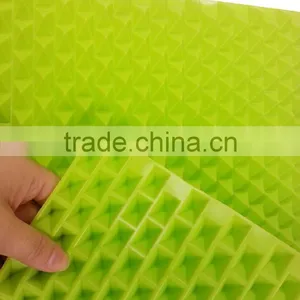 Multipurpose Flexible Non Stick Fat Reducing Silicone Cooking Mat thumbnail-5