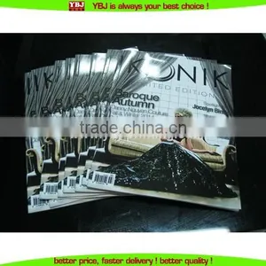 High Quality Glossy Monthly Print A4 Size Softcover Magazine Printing thumbnail-2