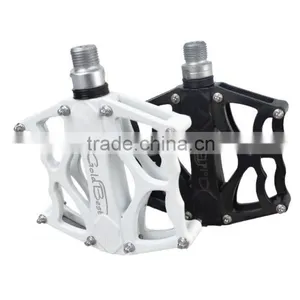 Hot Sale High Quality Wholesale Price Aluminum Alloy Bicycle Pedals Goldbest 902 Bicycle Parts thumbnail-1