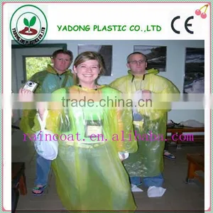 Hot Selling Promotional Customer Logo pe Disposable Rain Poncho Raincoat thumbnail-2