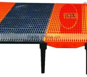 Pig/sow and Chicken Farm House Equipment Plastic Slat Bed Parts Pig Floor thumbnail-3