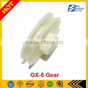 Chain Saw Parts Plastic GX-5 Roll Starter Gear thumbnail-1