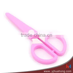 Kids Hot Sell Funny Plastic Scissors thumbnail-1
