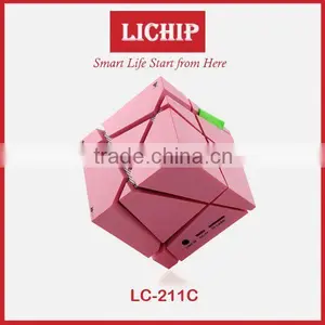 Bluetooth Cube Speaker thumbnail-1