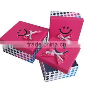 Square Colorful Gift Paper Box Set thumbnail-2