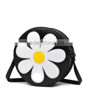 Fashion Female Shoulder Bag Lovely Flowers Sweet Small Round Bag Handbag Shoulder Bags thumbnail-3
