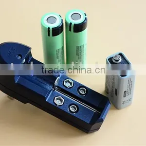 Travel Charger /Home Accessory 3.6v for Li-ion AA AAA 18650 Universal Battery Charger thumbnail-3