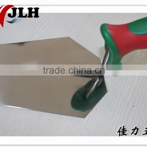 Bricklaying Trowel With Rubber Hand thumbnail-3