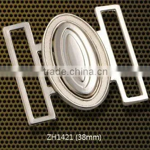 Garment Buckle thumbnail-1