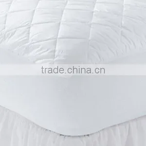 Top Selling Anti-Dustmite Waterproof Bed Bug Mattress Encasement and Mattress Protector Cover With Zipper thumbnail-4