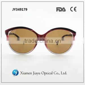 Red Top Quality Plastic Polarized Sunglasses for Ladies thumbnail-3
