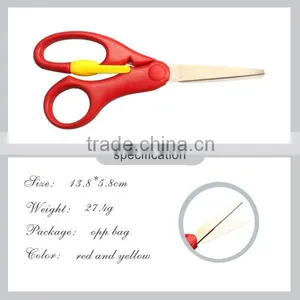 Safe Student Scissors With Rubber Grip thumbnail-2