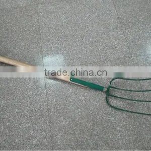 Forged Garden Fork With Wooden Handle F301CT thumbnail-1