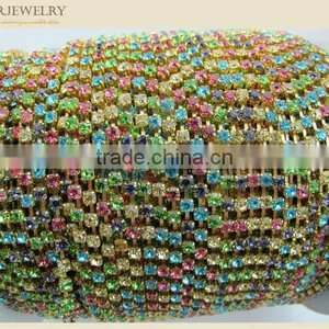 Close Rhinestone Cup Chain thumbnail-1