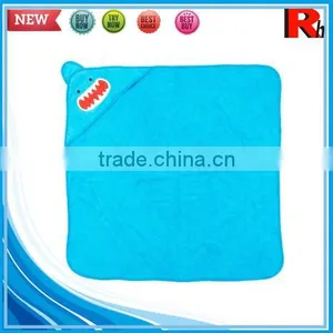 China Wholesale Supplier Custom Applique Terry Bamboo Baby Hooded Towel Poncho Pattern thumbnail-2