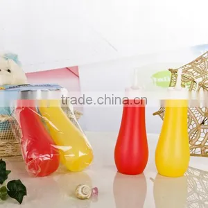 Plastic Sauce Bottle thumbnail-3