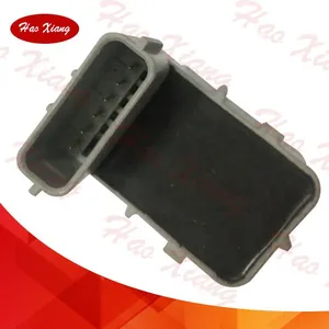 Good Quality Auto PDC Parking Sensor 95720-C8000 thumbnail-2
