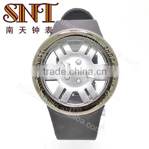 SNT-PU002 Fashion Quratz Custom pu Plastic Watch thumbnail-1