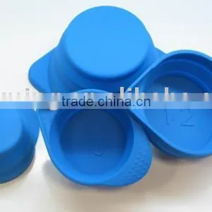 Silicone Cake Mold thumbnail-1