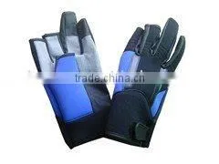 Warm Neoprene Diving Glove thumbnail-1