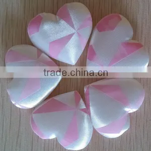 Ultrasonic Embossed Small Foam Flowers thumbnail-1