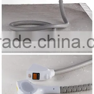 Professional 808nm Diode Laser / 808nm Diode Semiconductor Laser Hair Removal / Laser Hair Removal Machine 12x12mm thumbnail-6