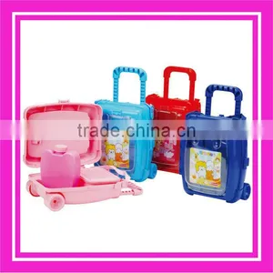 Plastic Food Container for Travel and Picnic Box thumbnail-1