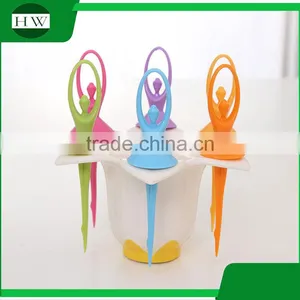 Eco Plastic Tableware Cartoon Ballet Flower Fruit Fork Set thumbnail-1