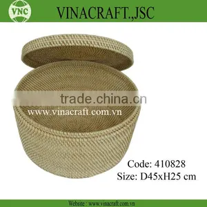 Nice Natural Woven Rattan Basket With Lid thumbnail-1