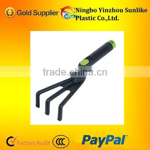 Plastic Three Claws pp Garden Shovel thumbnail-1