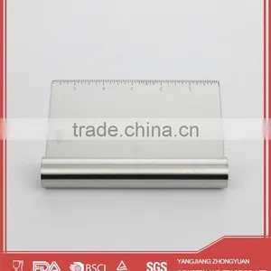 Non-stick Stainless Steel Dough Scraper With Scale thumbnail-3
