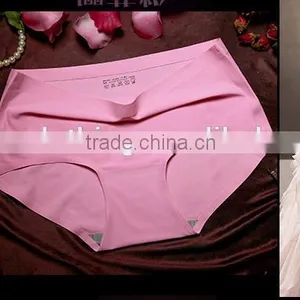 Woman Seamless Underwear Sexy Briefs and Woman Panties thumbnail-3
