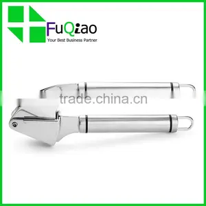 Wholesale Fruit And Vegetable Tools Stainless Steel Garlic Tool , Garlic Press , Garlic Crusher thumbnail-1