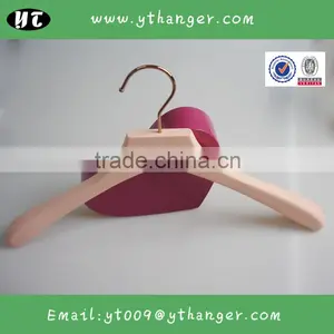 HA7058 Wooden Hanger With Rubber Coated Coat Dress Hanger Supplier's Choice thumbnail-2