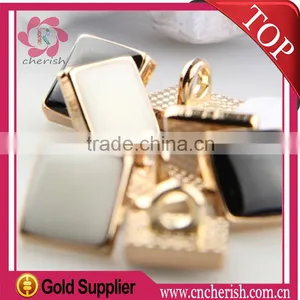 2015 Wholesale Sewing Alloy Button for Shirt and Coat thumbnail-1