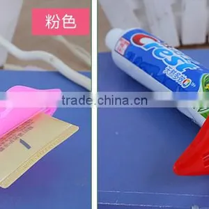 Cartoon Toothpaste Squeezer,Cleanser Squeezer,plastic Toothpaste Squeezer thumbnail-2