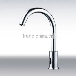 Brass Infrared Sensor / Auto Basin Tap QH0108 thumbnail-1